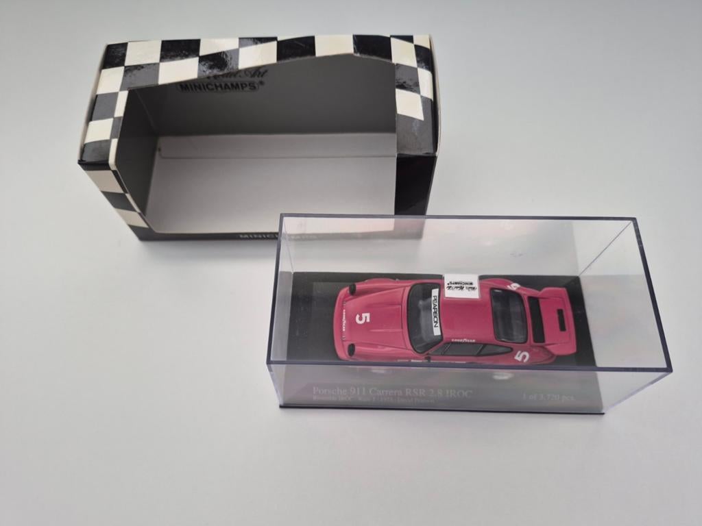 Minichamps Porsche 911 Carrera RSR 2.8 IROC 400 736305 1/43, Enlèvement ou Envoi, Comme neuf, Voiture, MiniChamps