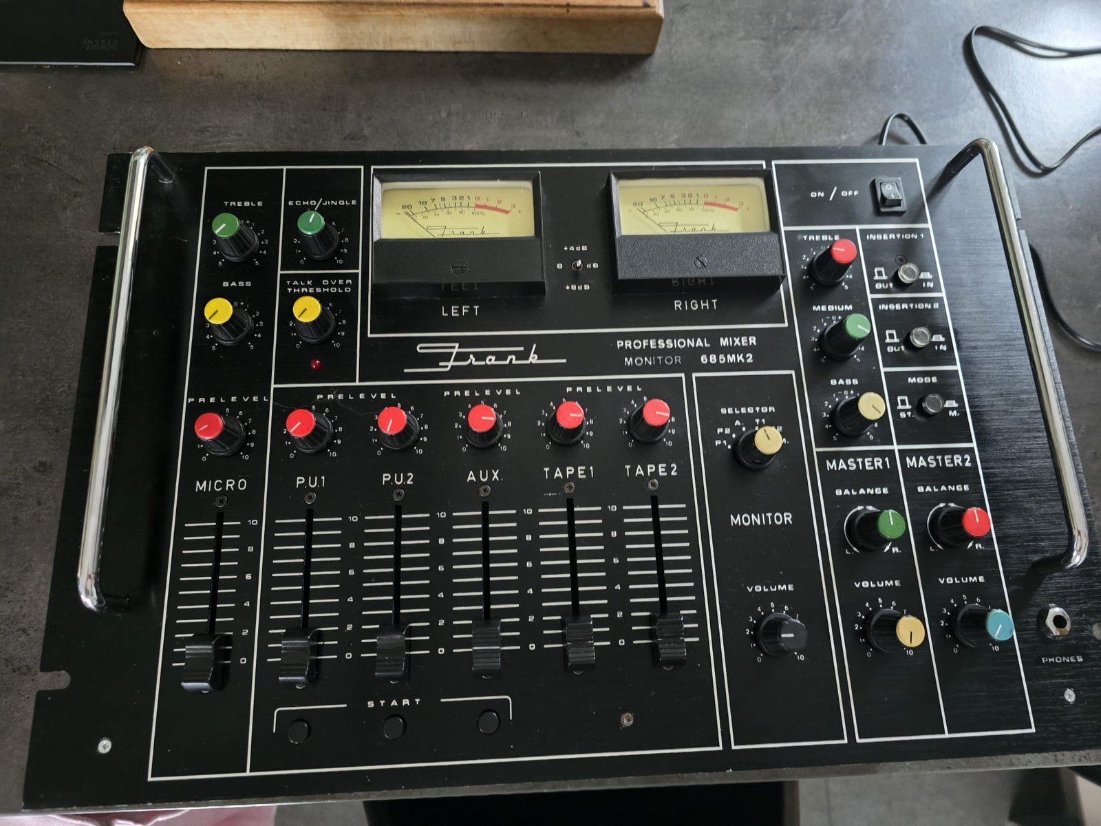 Frank mengpaneel 685 mk2, Audio, Tv en Foto, Ophalen of Verzenden, Zo goed als nieuw