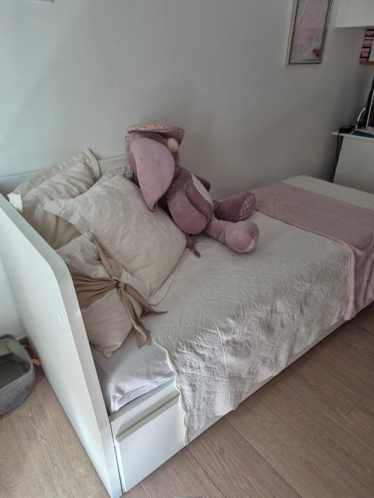 Lit Ikea blanc, Comme neuf, Deux personnes, Moderne, Enlèvement