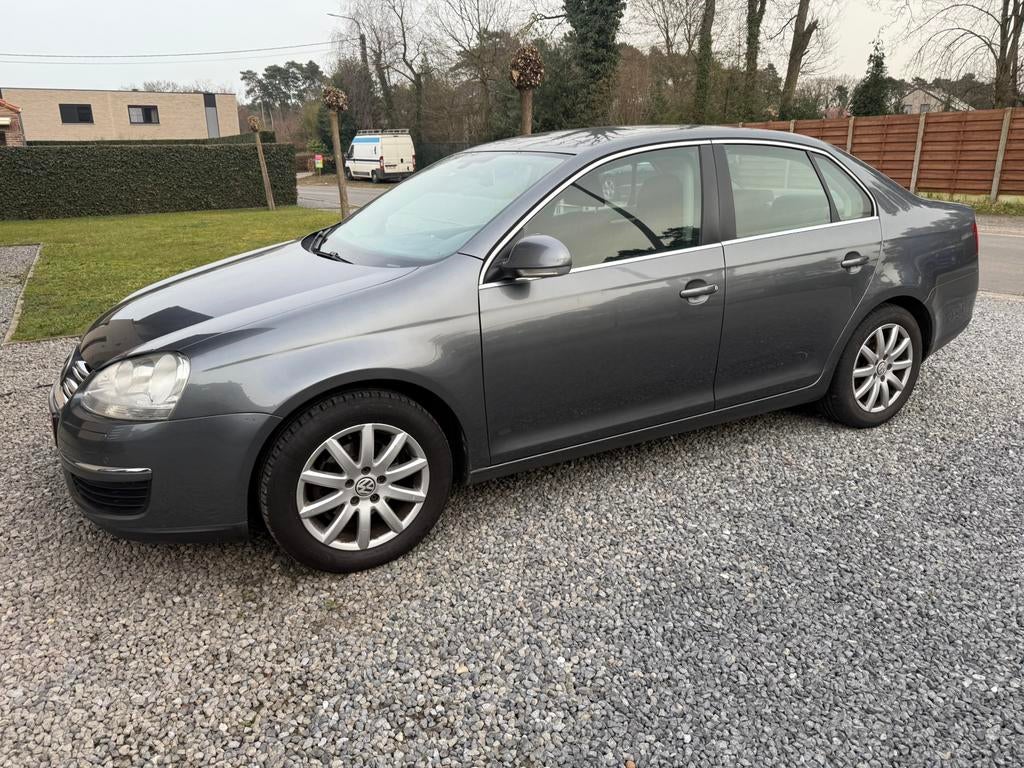 Vw jetta 1.9 tdi diesel 105 pk, Auto's, Voorwielaandrijving, 4 deurs, Stof, 4 cilinders