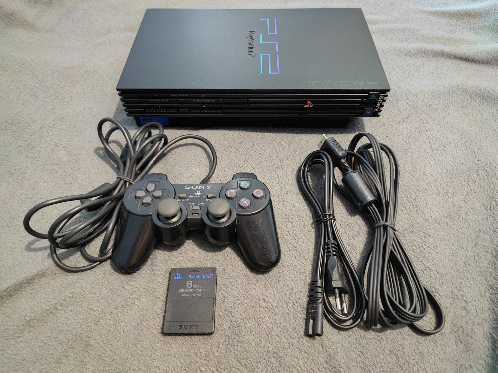 Sony PlayStation 2 + manette et carte mémoire., Games en Spelcomputers, Spelcomputers | Sony PlayStation 2, Gebruikt, Ophalen of Verzenden