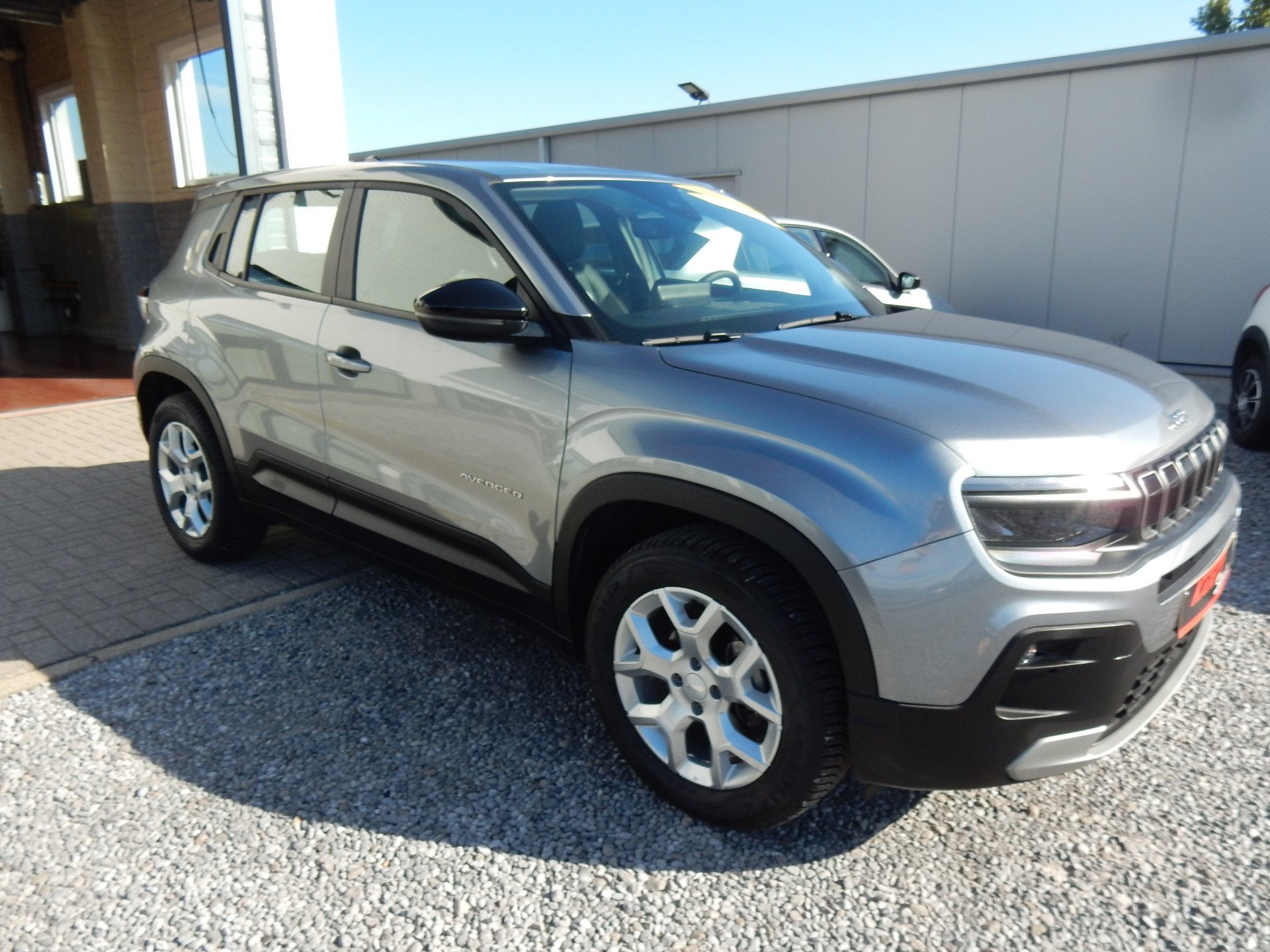 Jeep Avenger ! 18.000km! Camera/cruise/gps (bj 2025), Auto's, Jeep, Gebruikt, Leder en Stof, https://public.car-pass.be/vhr/190a5ca7-e7ea-43c5-8354-b3de1de2019c