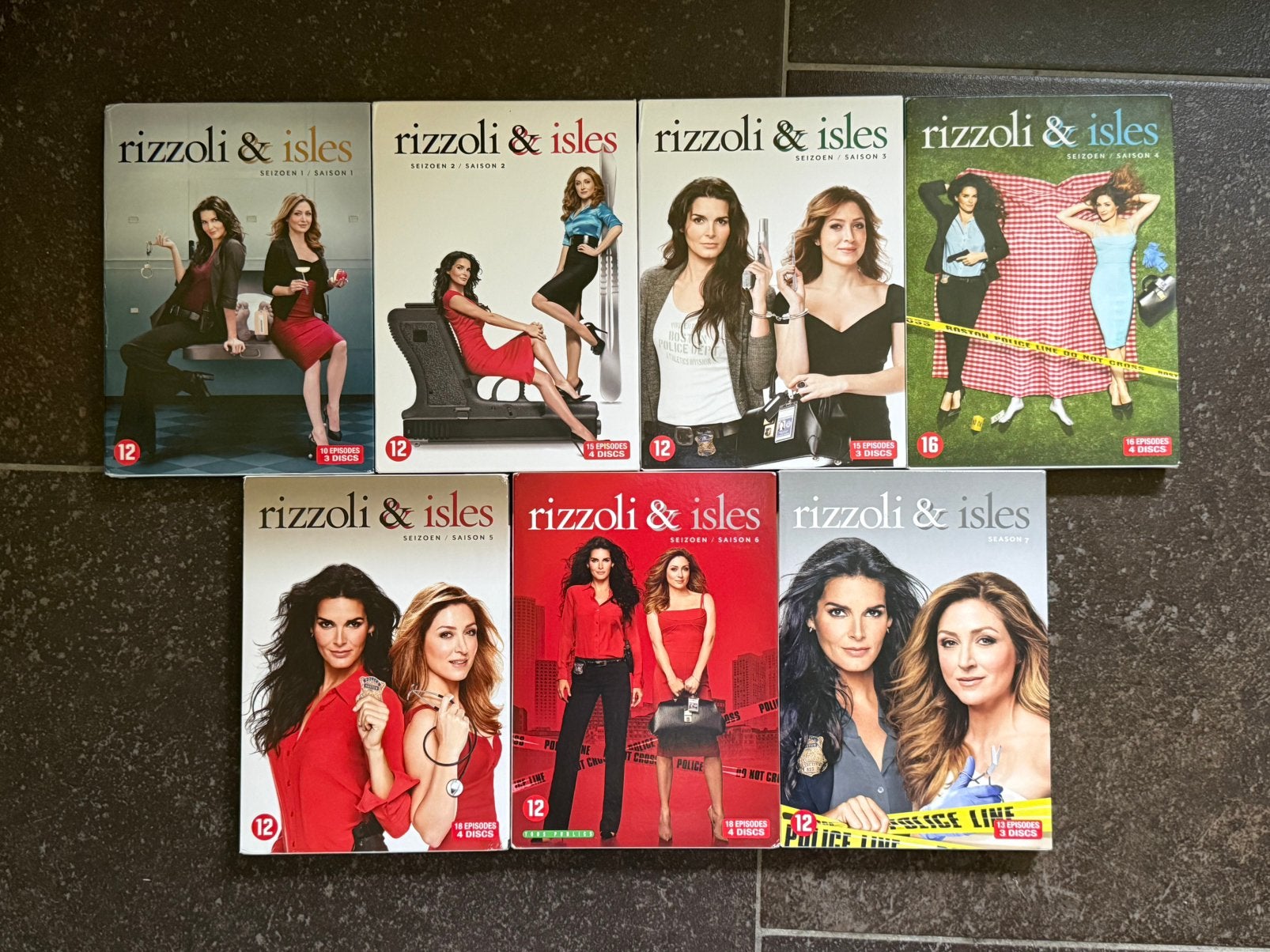 Rizzoli & isles compleet, Cd's en Dvd's, Ophalen of Verzenden, Zo goed als nieuw