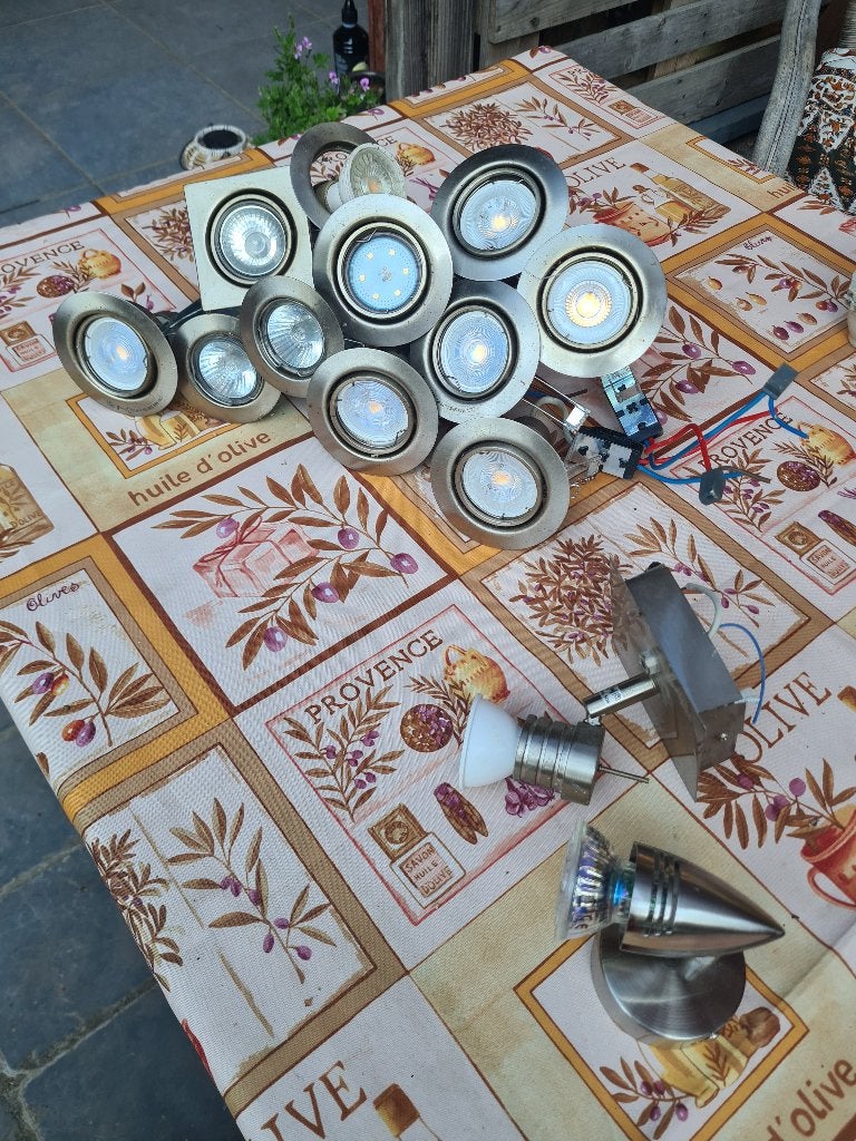 spotjes, Maison & Meubles, Lampes | Spots, Compatible montage au plafond, Spot encastrable ou Spot mural, Enlèvement, Métal