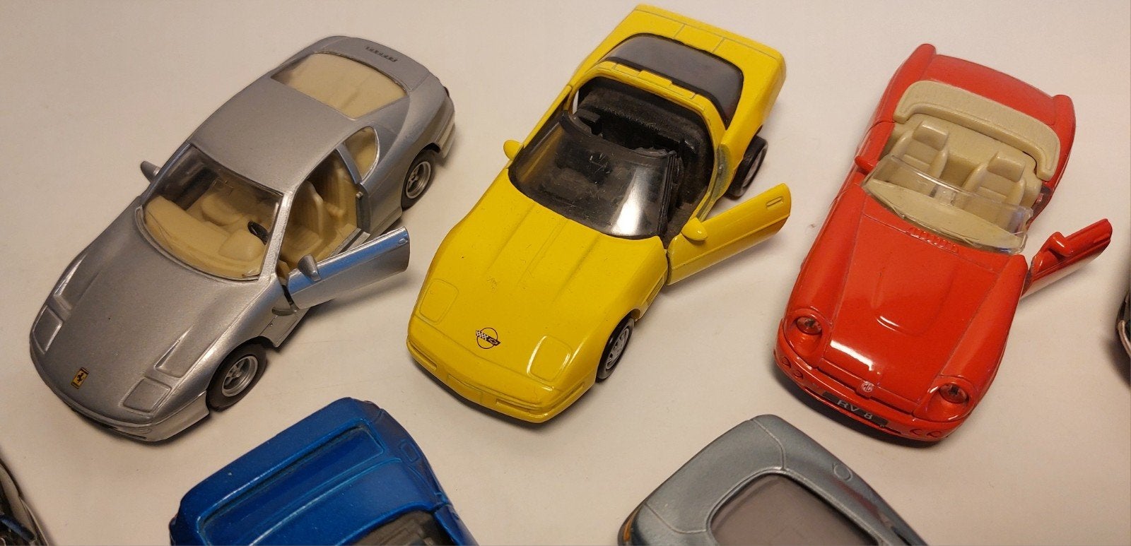 9 Maisto Shell modelauto's 1/43., Hobby en Vrije tijd, Ophalen of Verzenden, Gebruikt, Auto, Overige merken