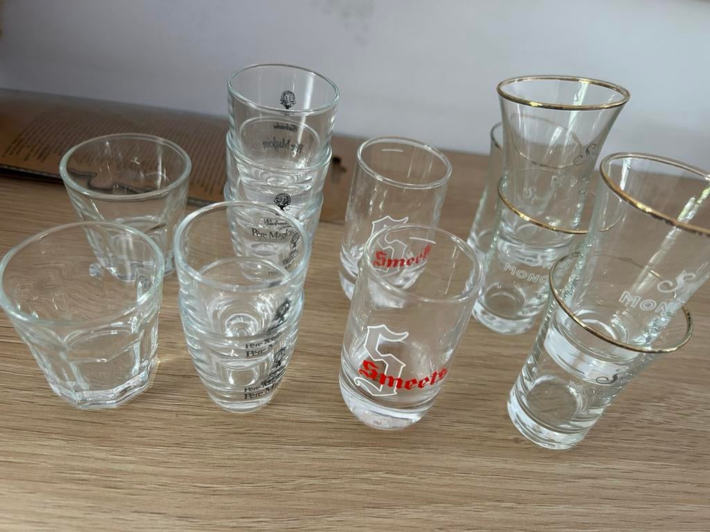Jenever glaasjes, Ophalen, Zo goed als nieuw