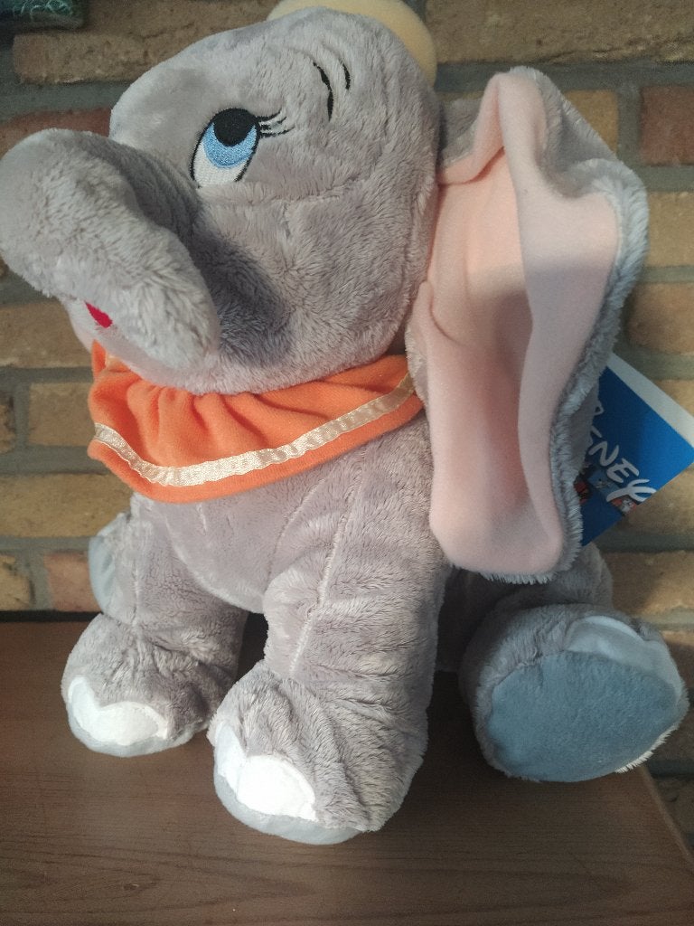 nieuwe knuffels (Dumbo/Minion/Dopey/Winnie/panda/pinguïns), Kinderen en Baby's, Ophalen of Verzenden, Zo goed als nieuw