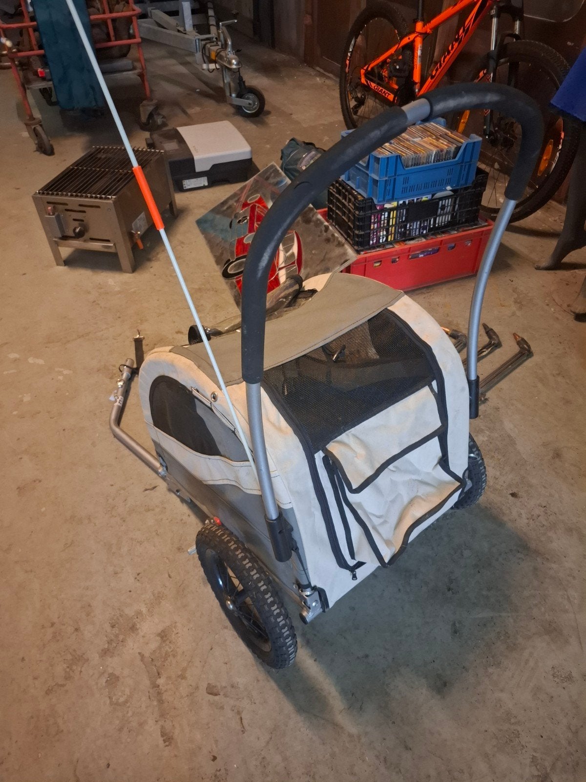 2 x fietskar wandelwagen voor hondje, Ophalen