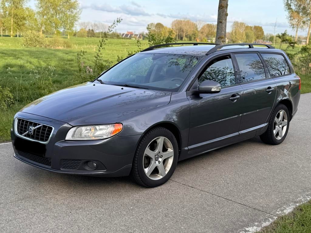 Volvo V70 2.0D Trekhaak Gekeurd Vvk✅, Auto's, Volvo, Voorwielaandrijving, 4 deurs, Zwart, Bedrijf