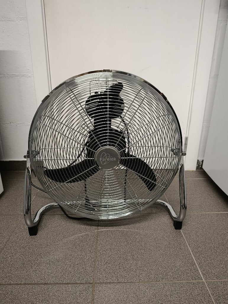 Grote staande ventilator, Elektronische apparatuur, Ophalen
