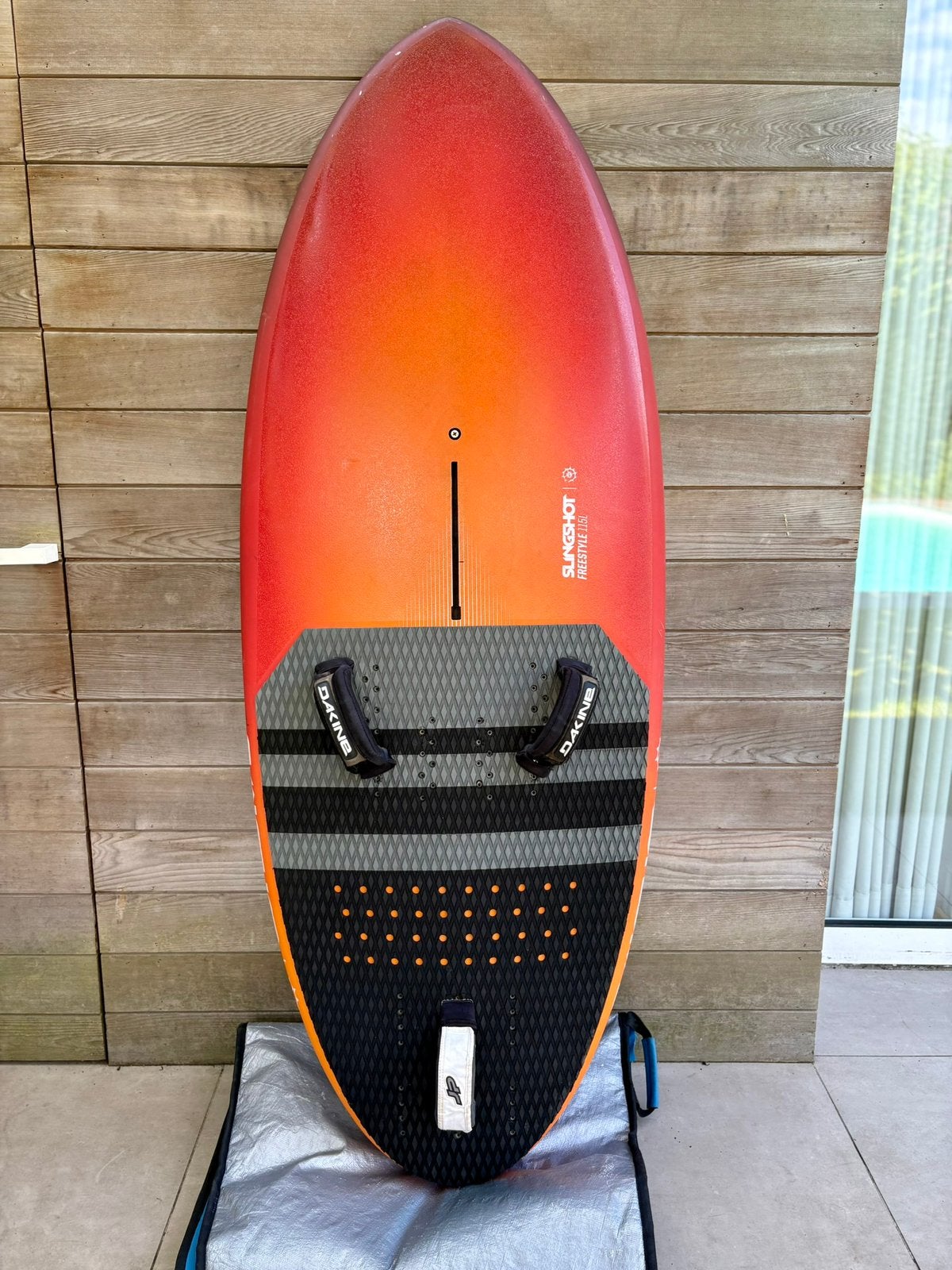 Slingshot foil freestyle 115L, Watersport en Boten, Minder dan 250 cm, Zo goed als nieuw, Geschikt voor foilen, Foil