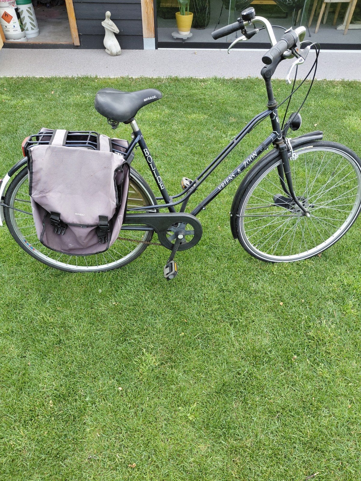 Damesfiets, Ophalen