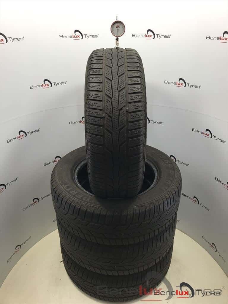 winter 215/65R16 98H Semperit 215/65 R16 215/65/16 2156515, -, 16 pouces, -, Pneu(s)