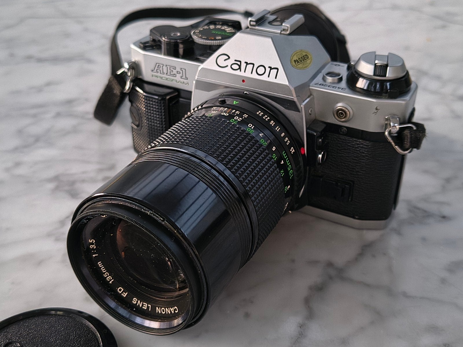 canon AE-1 program met 135mm, Audio, Tv en Foto, Ophalen of Verzenden, Canon