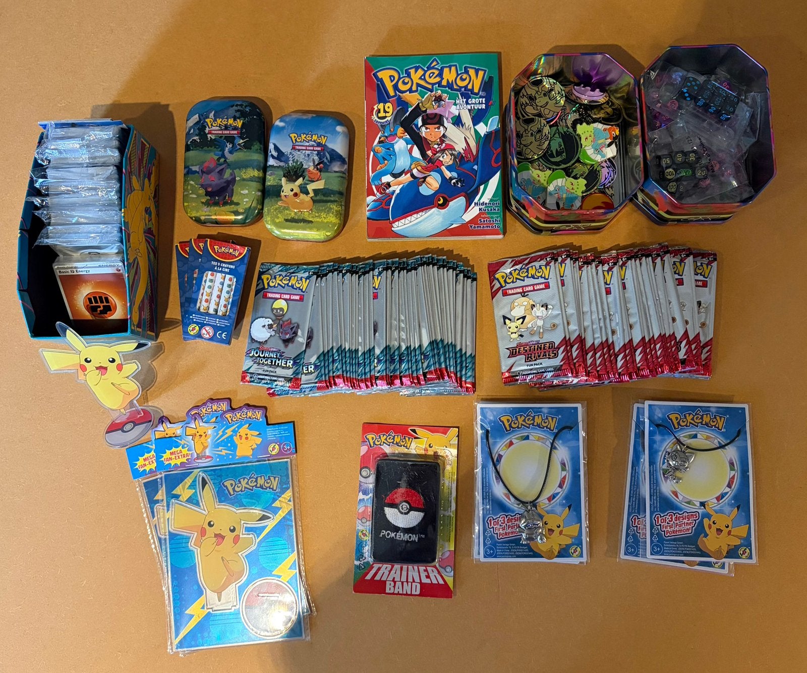 Lot de cadeaux Pokemon, Hobby & Loisirs créatifs, Jeux de cartes à collectionner | Pokémon, Neuf, Autres types, Enlèvement ou Envoi