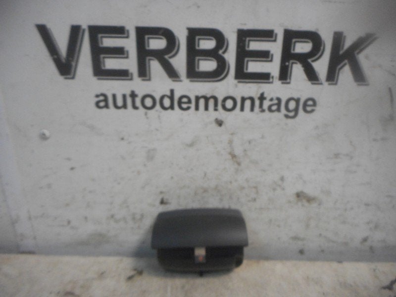 CENDRIER ARRIÈRE Opel Astra F (53B) (90414100), Opel, Opel Automobile GmbH, Utilisé, Kontakt-opel@opel.com