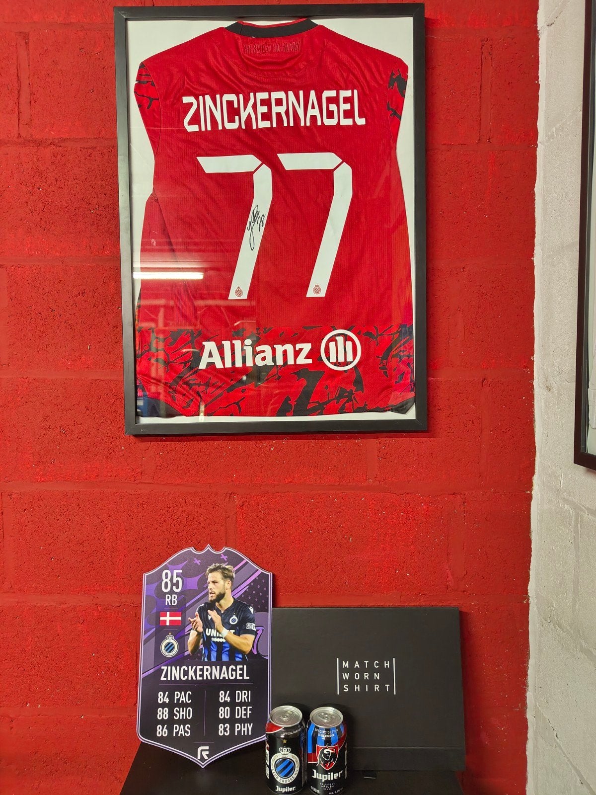 Match worn shirt and signed - Zinckernagel / Club Brugge, Enlèvement, Comme neuf, Maillot