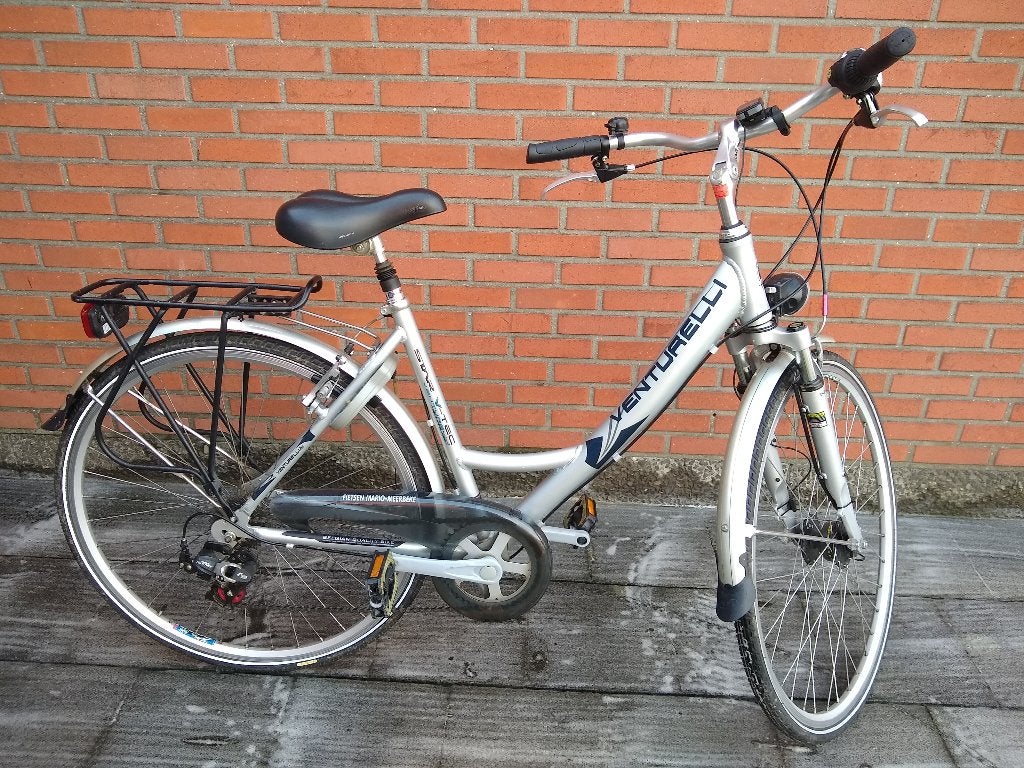 Vélo Venturelli femme/fille + ordinateur de vélo + cadenas, Autres marques, Vitesses, Comme neuf, Enlèvement