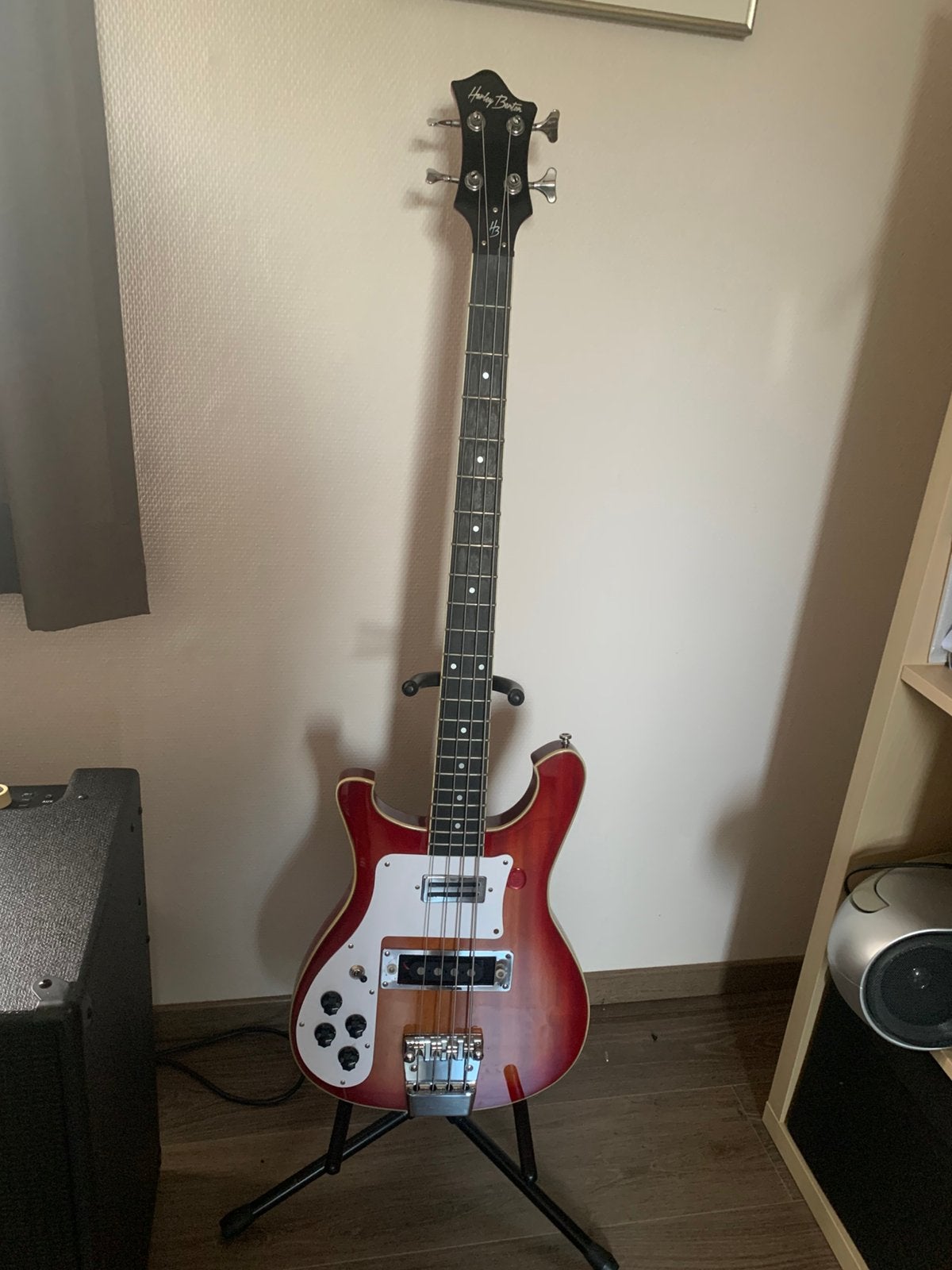 Linkshandige Harley Benton (Rickenbacker Fireglo copy), Muziek en Instrumenten, Ophalen, Gebruikt, Solid body, Overige merken
