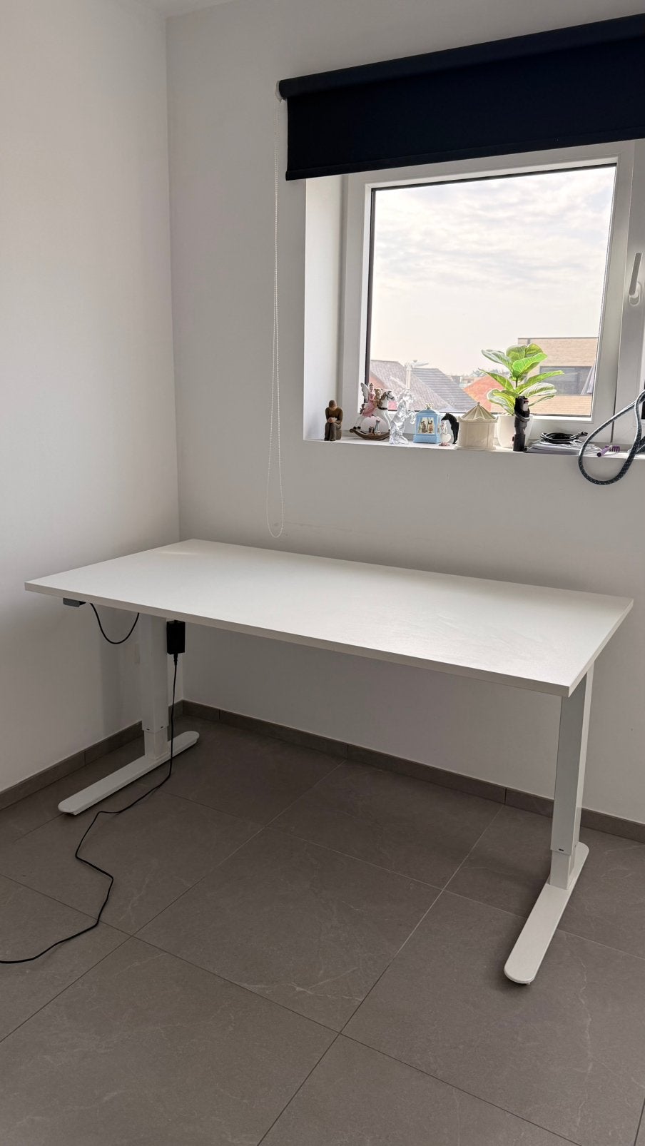 Elektrisch zit-sta bureau 160x80cm JYSK, Ophalen, Zit-sta bureau, Elektrisch, Zo goed als nieuw