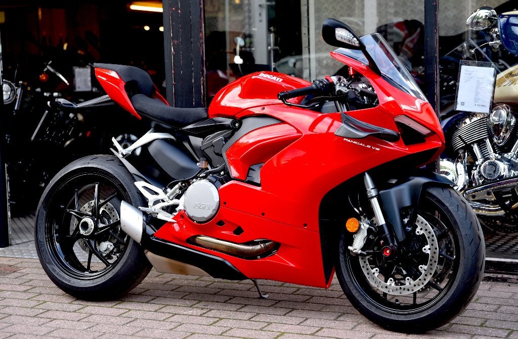 DUCATI PANIGALE V2 ***MOTOVERTE.BE***, 2 cilinders, Occasion, Bedrijf, Sport