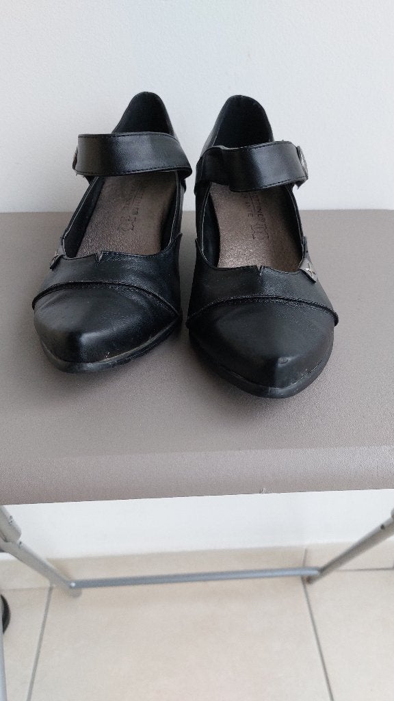 Chaussure femme, Douce france, Escarpins, Enlèvement, Porté