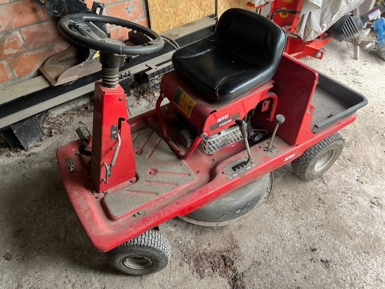 Tracteur tondeuse mtd pinto, Enlèvement, Comme neuf