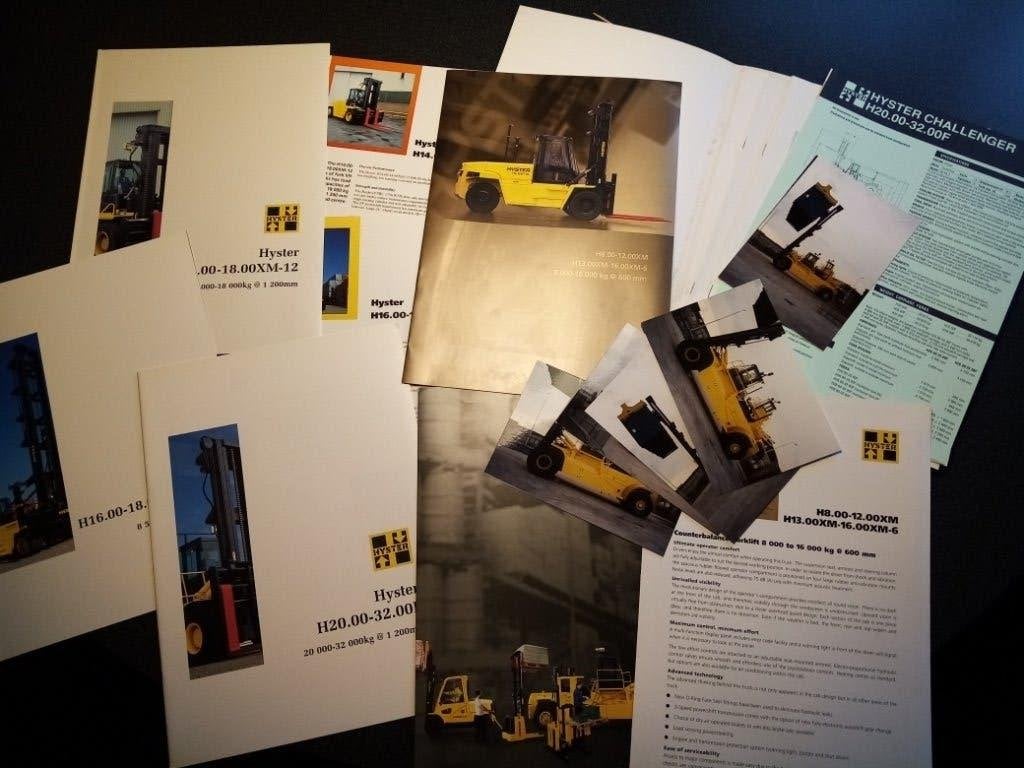 HYSTER container- en heftrucks, Boeken, Auto's | Folders en Tijdschriften, Ophalen of Verzenden, Zo goed als nieuw, Overige merken