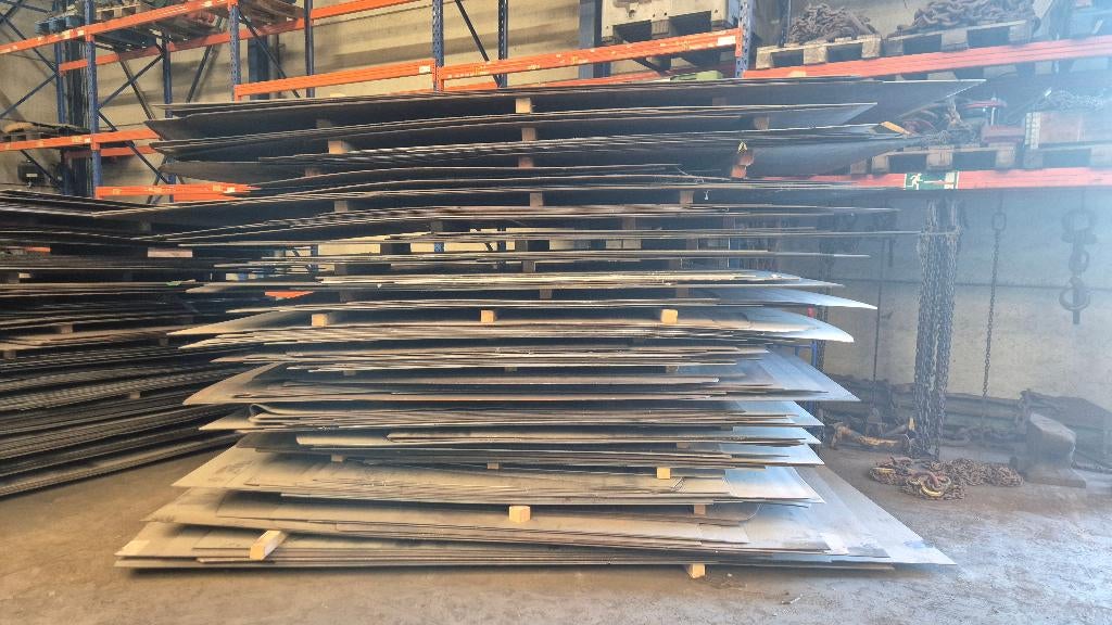 PG_024 Stalen Traanplaten, Doe-het-zelf en Bouw, Metalen, Zo goed als nieuw, IJzer, Ophalen
