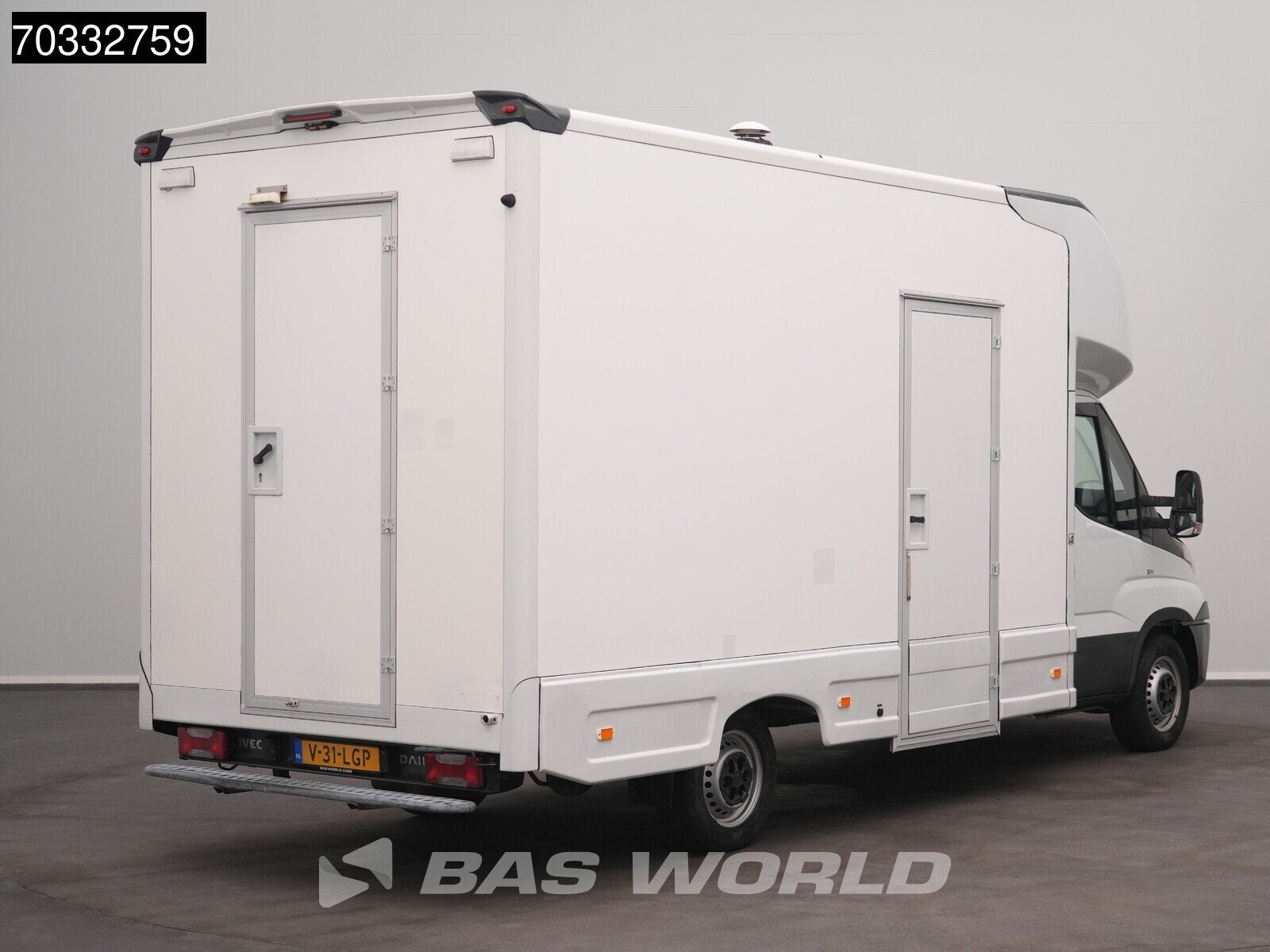 Iveco Daily 35S14 Verkoopwagen Foodtruck Salestruck Meubelba, Auto's, Stof, Gebruikt, Euro 6, Iveco