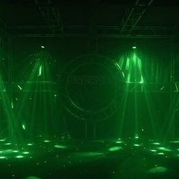 Nieuwe First Class 6 x 25W RGBW 6 Eye Led Moving Head, Muziek en Instrumenten, Ophalen of Verzenden, Nieuw, Licht, Geluidgestuurd