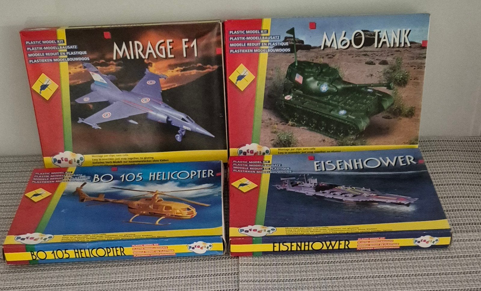 Lot van 4 Vintage Pataglo Modelbouwdozen – Volledig Ongeopen, Enlèvement