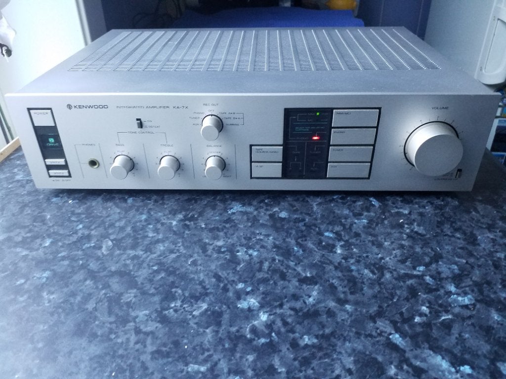 Kenwood KA - 7X , 2 x 100 Watts / 8 Ohm 2 x 150Watts / 4 ohm, Audio, Tv en Foto, Versterkers en Ontvangers, Ophalen, Stereo, 120 watt of meer