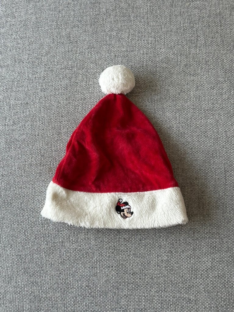 106. KERST - Kerstmutsje baby Disney, Verzenden, Zo goed als nieuw