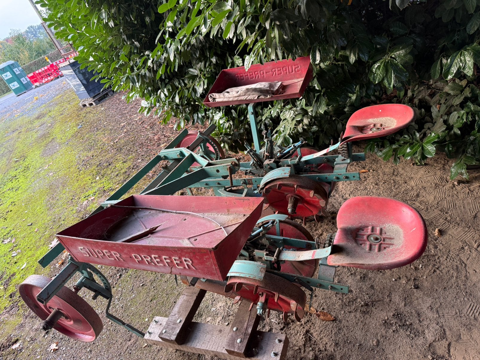 Pant machine, Ophalen