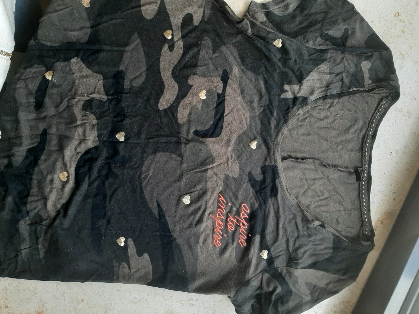 a trente ans seulement, Manches courtes, Only, Taille 36 (S), Enlèvement