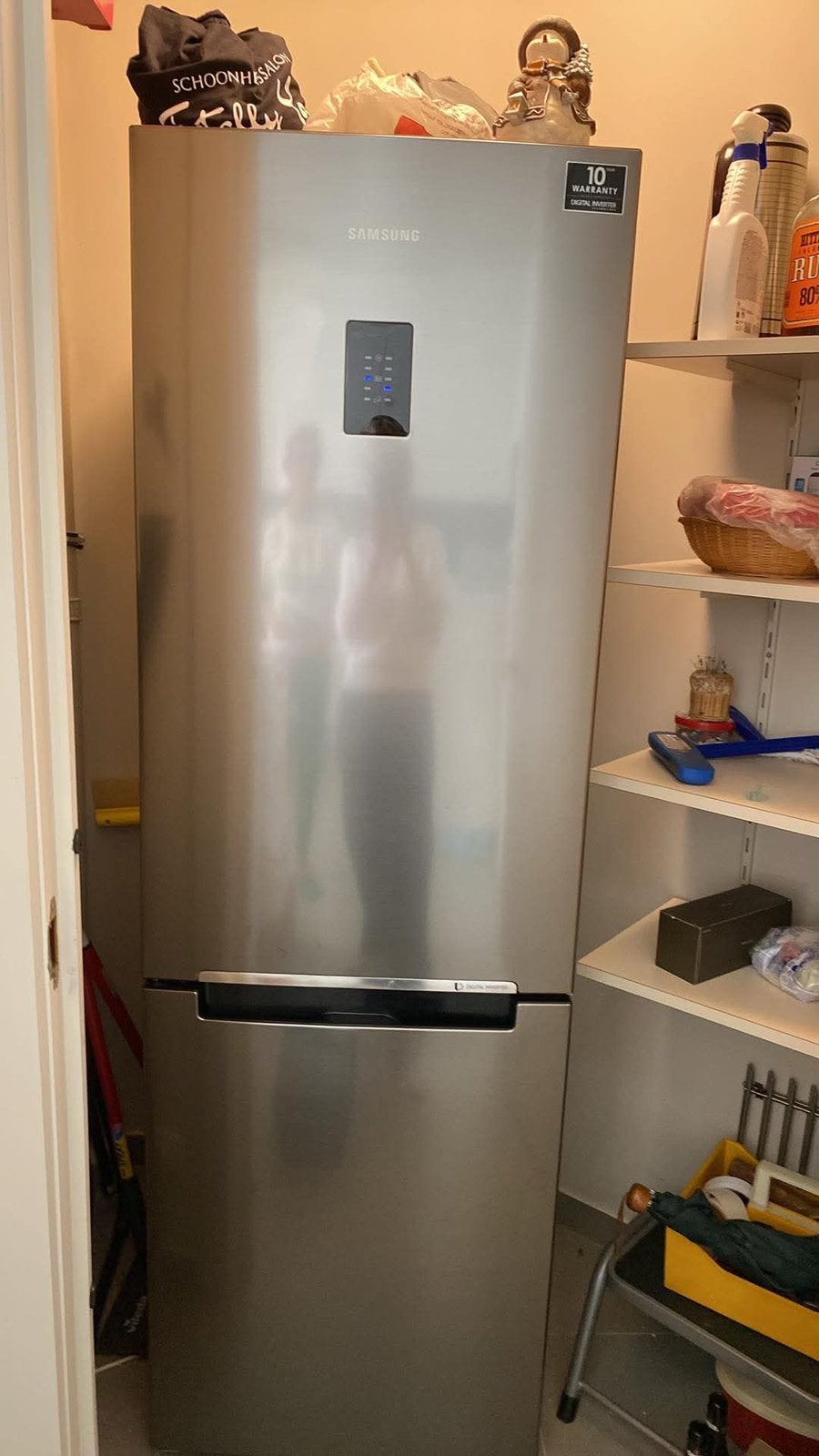 Koelkast met diepvries in onberispelijke staat ,Samsung A++, Ophalen, Zo goed als nieuw, Met aparte vriezer
