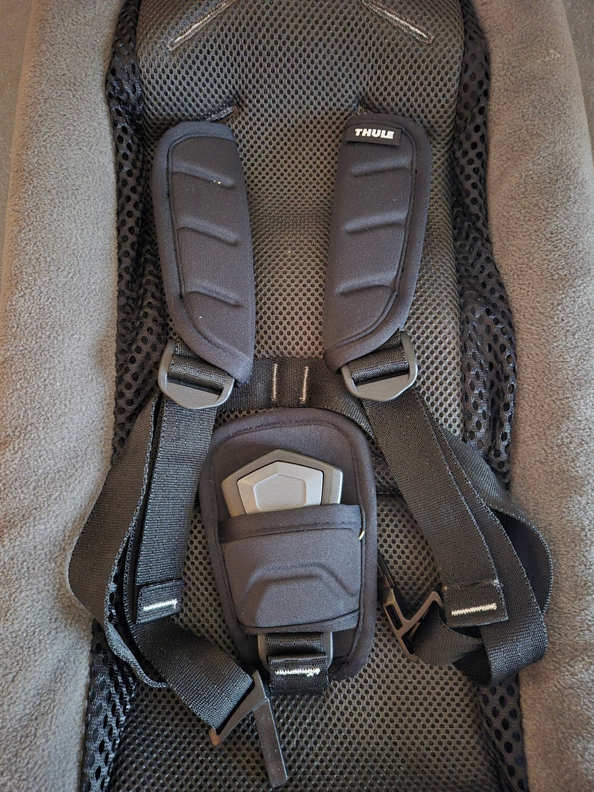 Thule Chariot infant sling, Ophalen