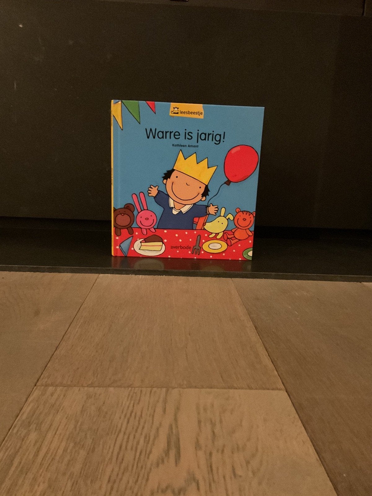 Boek Warre is jarig!, Enlèvement