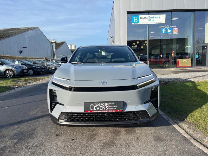 Toyota C-HR 77KW 2WD BUSINESS, Autos, Toyota, Achat, Noir, 5 portes, Automatique