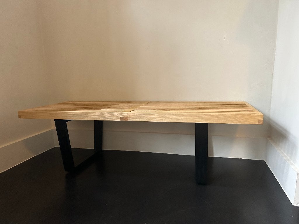 VITRA Nelson bench 1m22, Maison & Meubles, Moins de 75 cm, Moins de 150 cm, Banc droit, Comme neuf