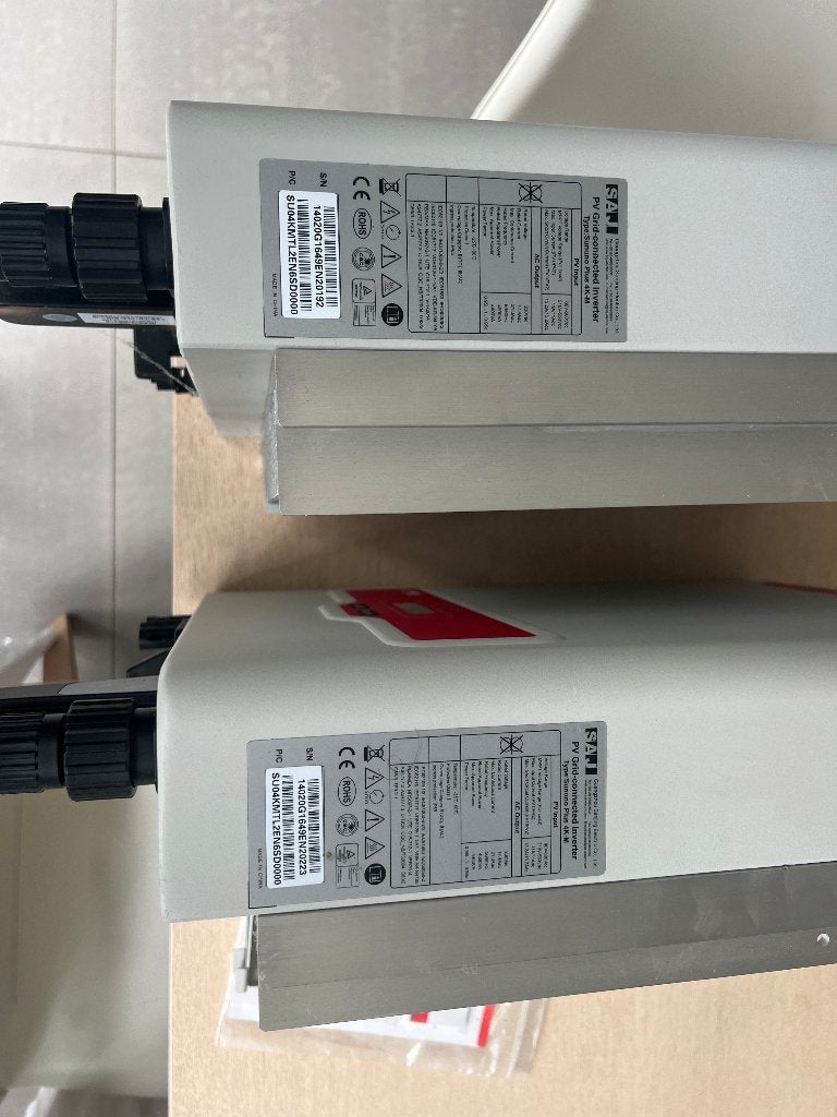 2x SAJ Sununo Plus 4K-M omvormer, Bricolage & Construction, Enlèvement, Utilisé