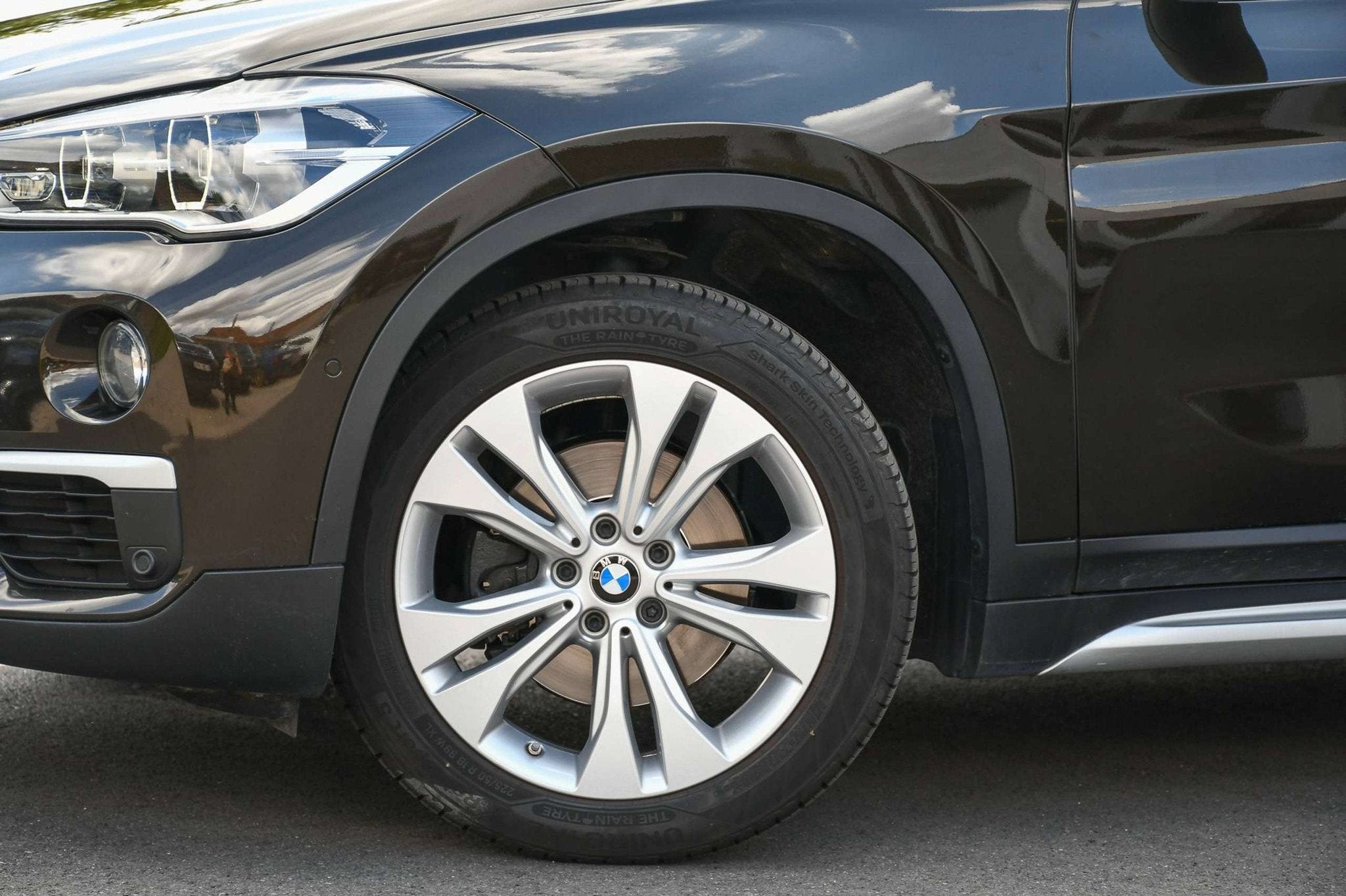 BMW X1 X1 2.0dA *PANO*LEDER*LED*NAVIGATIE*ELEKTRISHCE KOFFER, Autos, BMW, Achat, Entreprise, 5 portes, Automatique