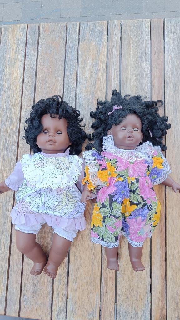 Zwarte poppen (jongen en meisje) Vintage Jaren 90, Kinderen en Baby's, Speelgoed | Poppen, Ophalen, Gebruikt, Babypop