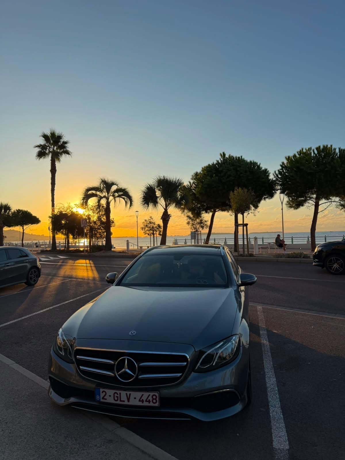 Mercedes-Benz E200 D // 2019 // Pano // 360, Autos, Argent ou Gris, Achat, Euro 6, Volant multifonction