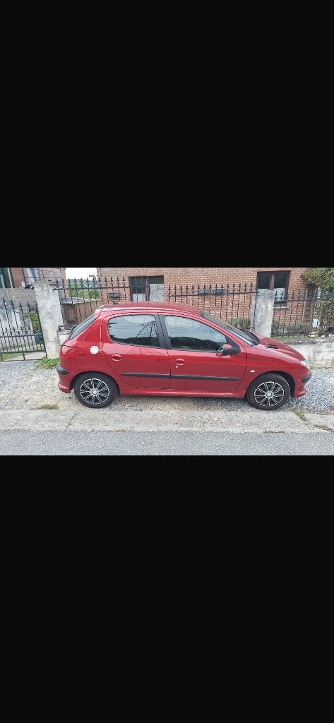 Peugeot 206 en Panne, Autos, Achat, Entreprise, Boîte manuelle, Autres couleurs