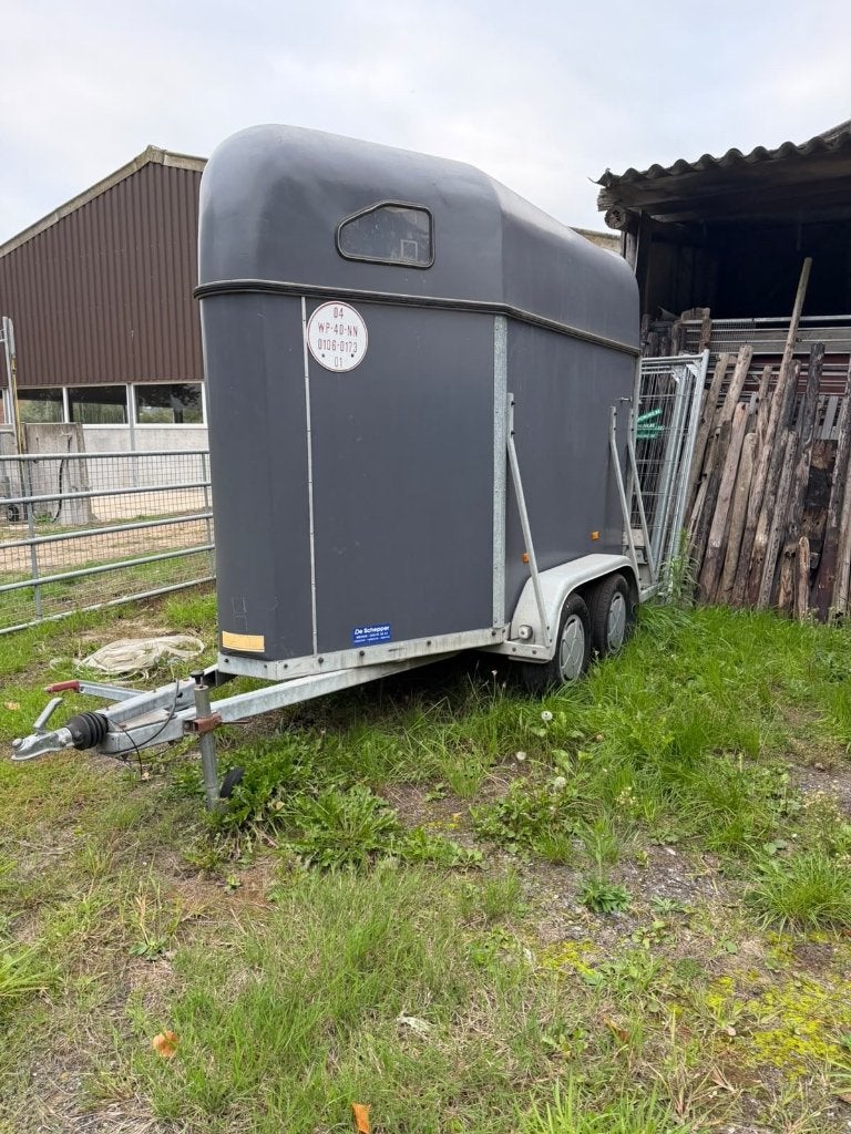 Paardenaanhangwagen 1,5, Dieren en Toebehoren, Ophalen, Gebruikt, Polyester, 1½-paards trailer