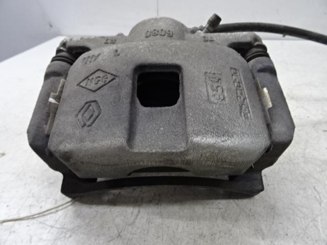 REMKLAUW LINKS VOOR Renault Grand Scénic IV (RFAR), Gebruikt, Renault, Mevr. I. Hauben, Rue de l'Espoir 34 34
4030  GRIVEGNÉE, BE