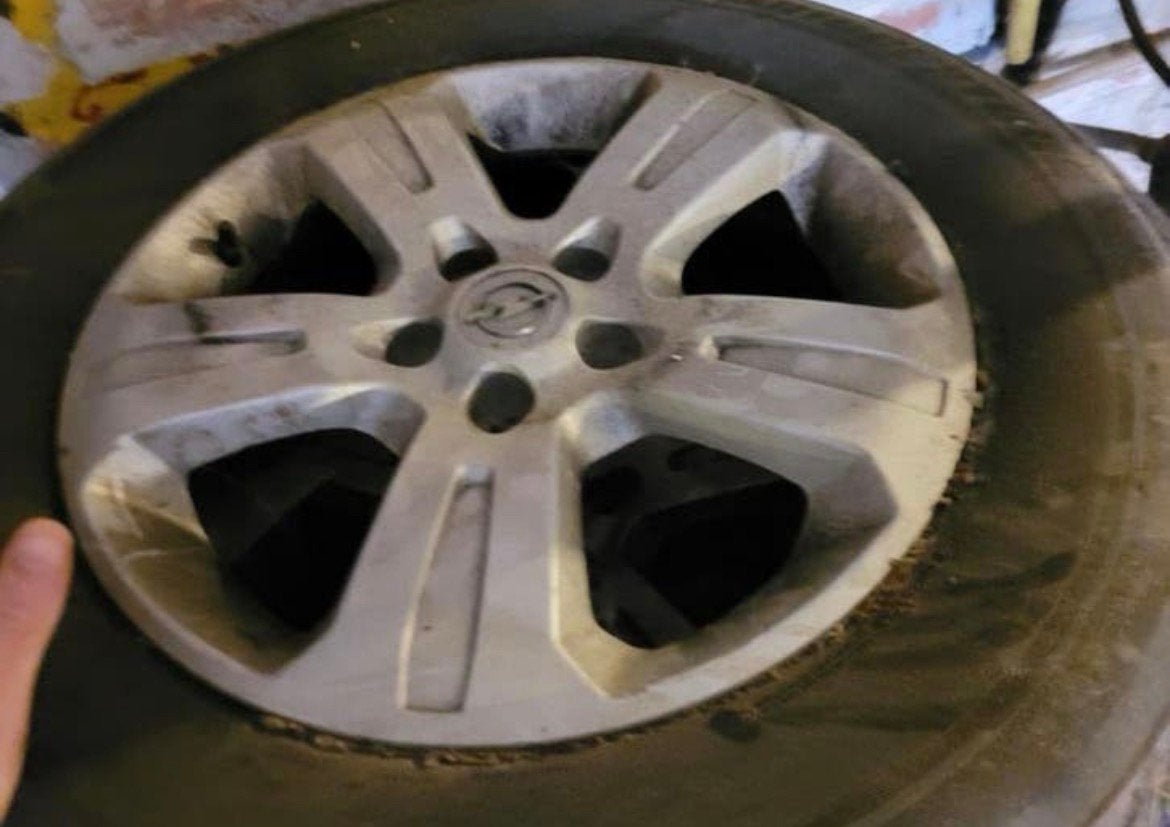 4x winterwielen set - Opel Antara, chevrolet captiva, Ophalen, Zo goed als nieuw