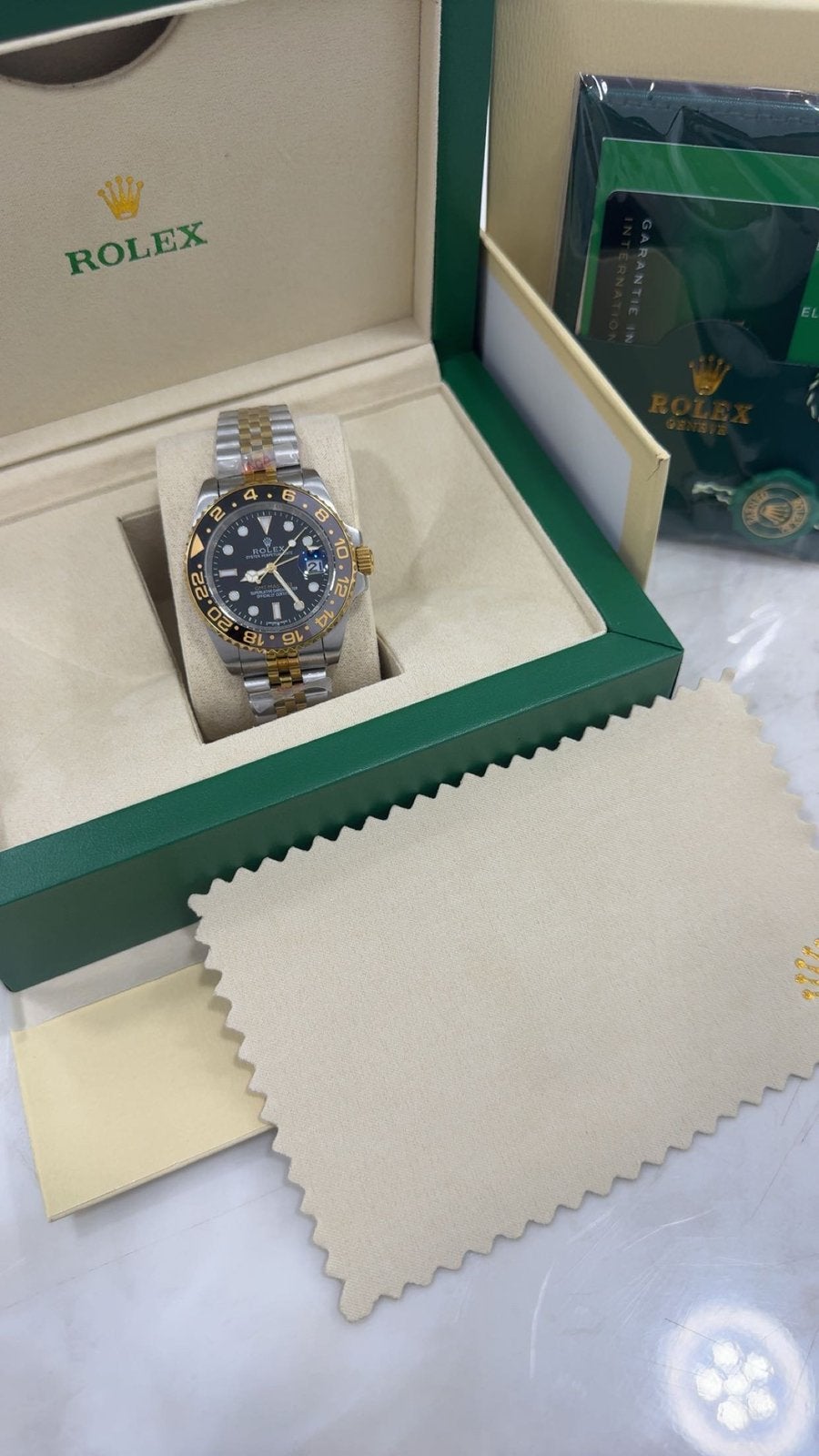 Montre Rolex — avec boîte et accessoires, Rolex, Enlèvement ou Envoi, Acier, Neuf